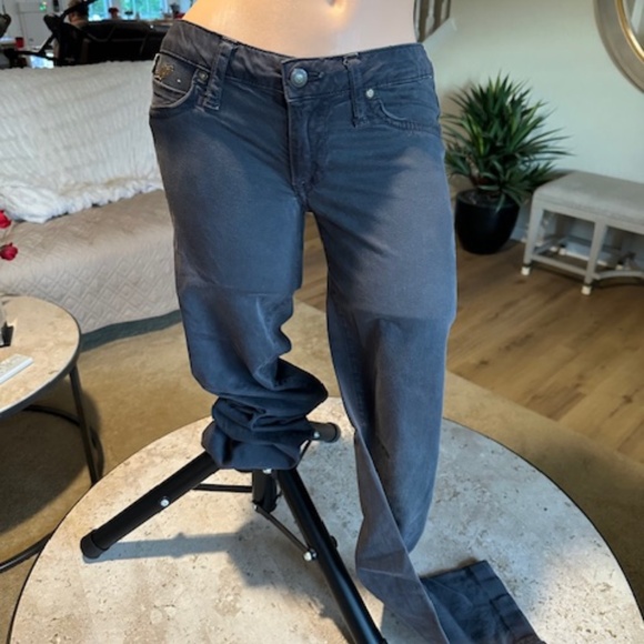 Robin's jeans dark gray  size 28 30" inseam  boot cut great condition - Picture 4 of 9